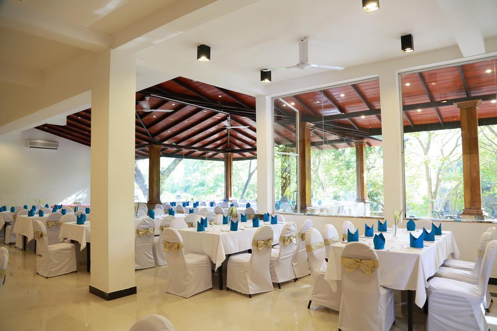 Grand Kalundawa - Dambulla'S Hidden Secret Hotel Eksteriør billede