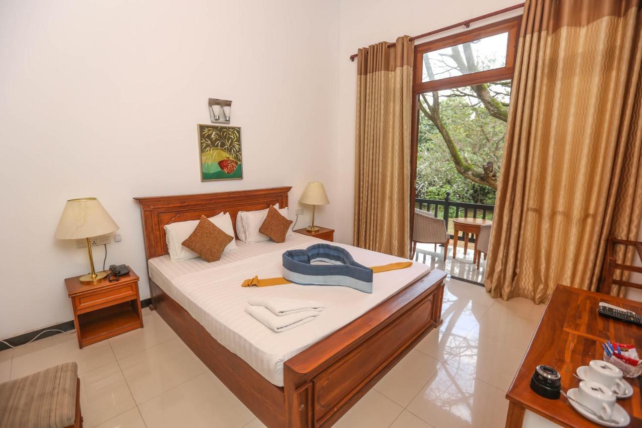 Grand Kalundawa - Dambulla'S Hidden Secret Hotel Eksteriør billede